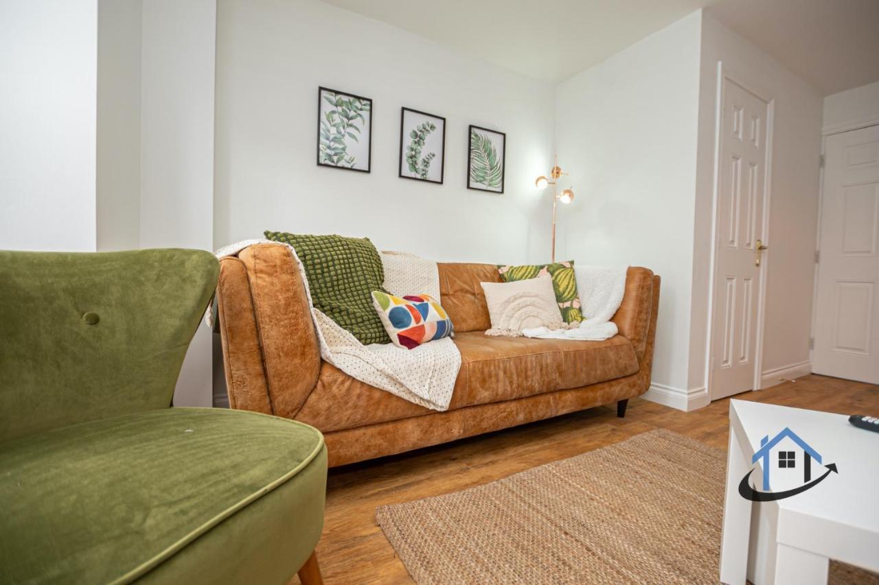 Ironside House, Thrapston King Or Twin Beds, Free Parking, Workspace, Corporates, Sleeps 8 Extérieur photo